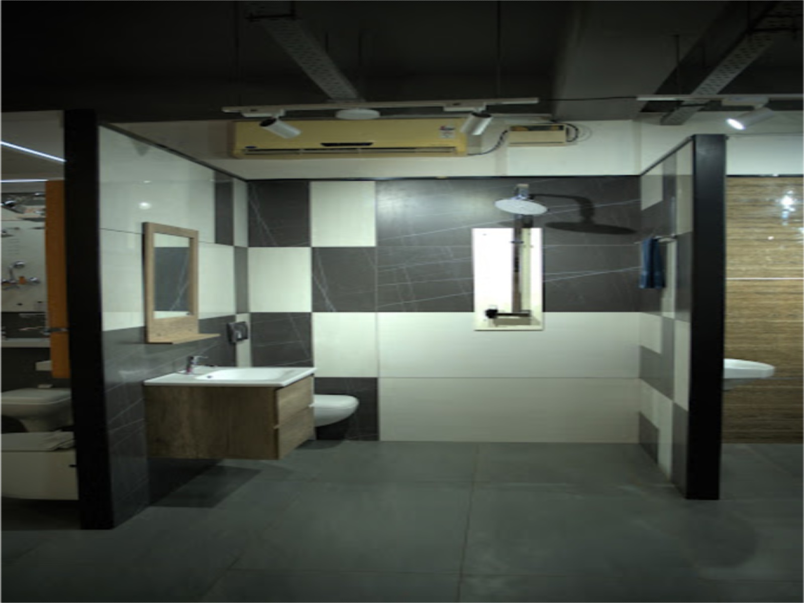 bath fitting img