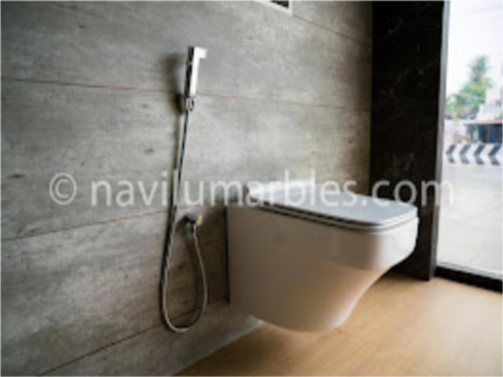 bath fitting img
