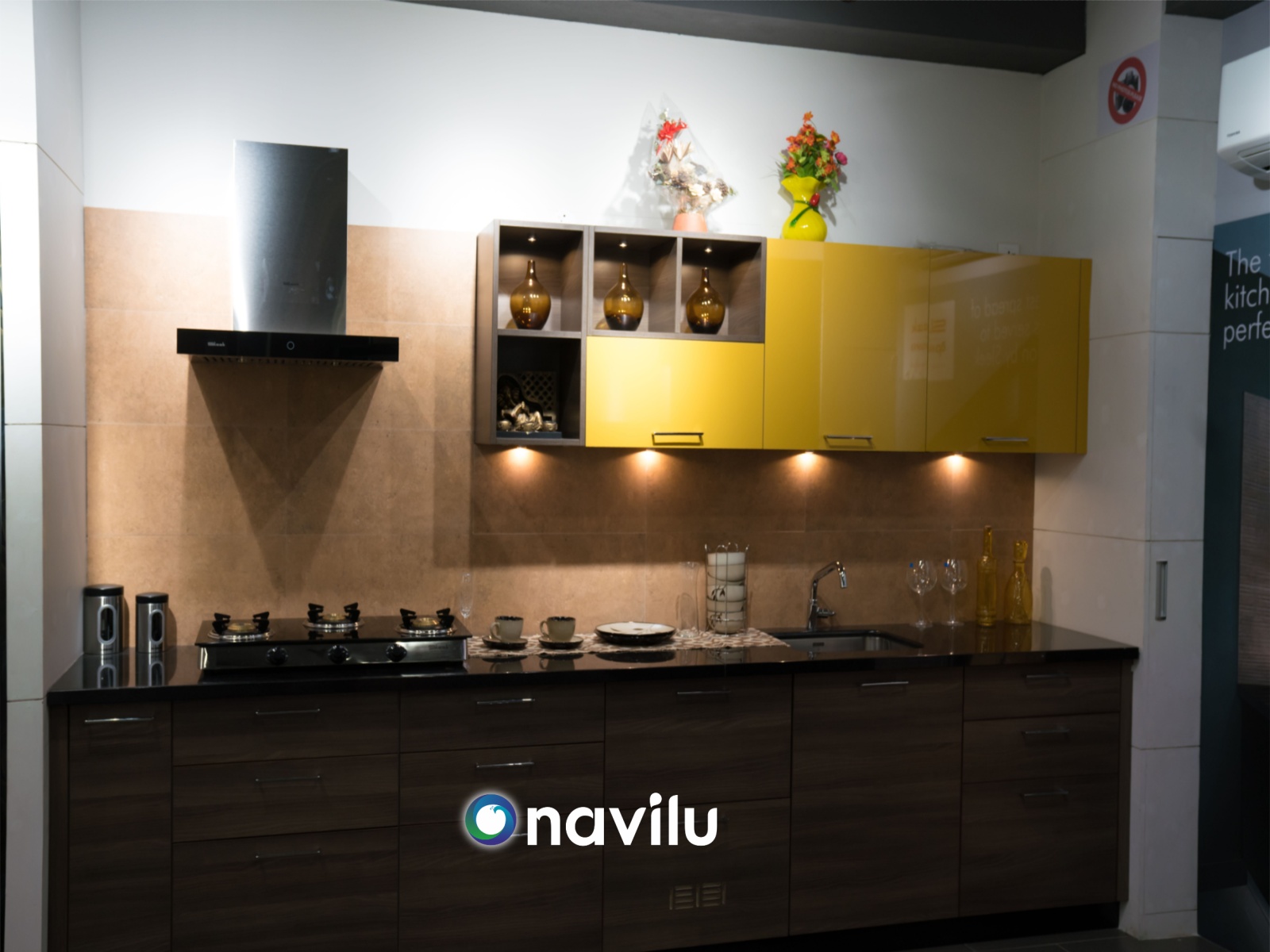 colour-full-modular-kitchen-4.jpg