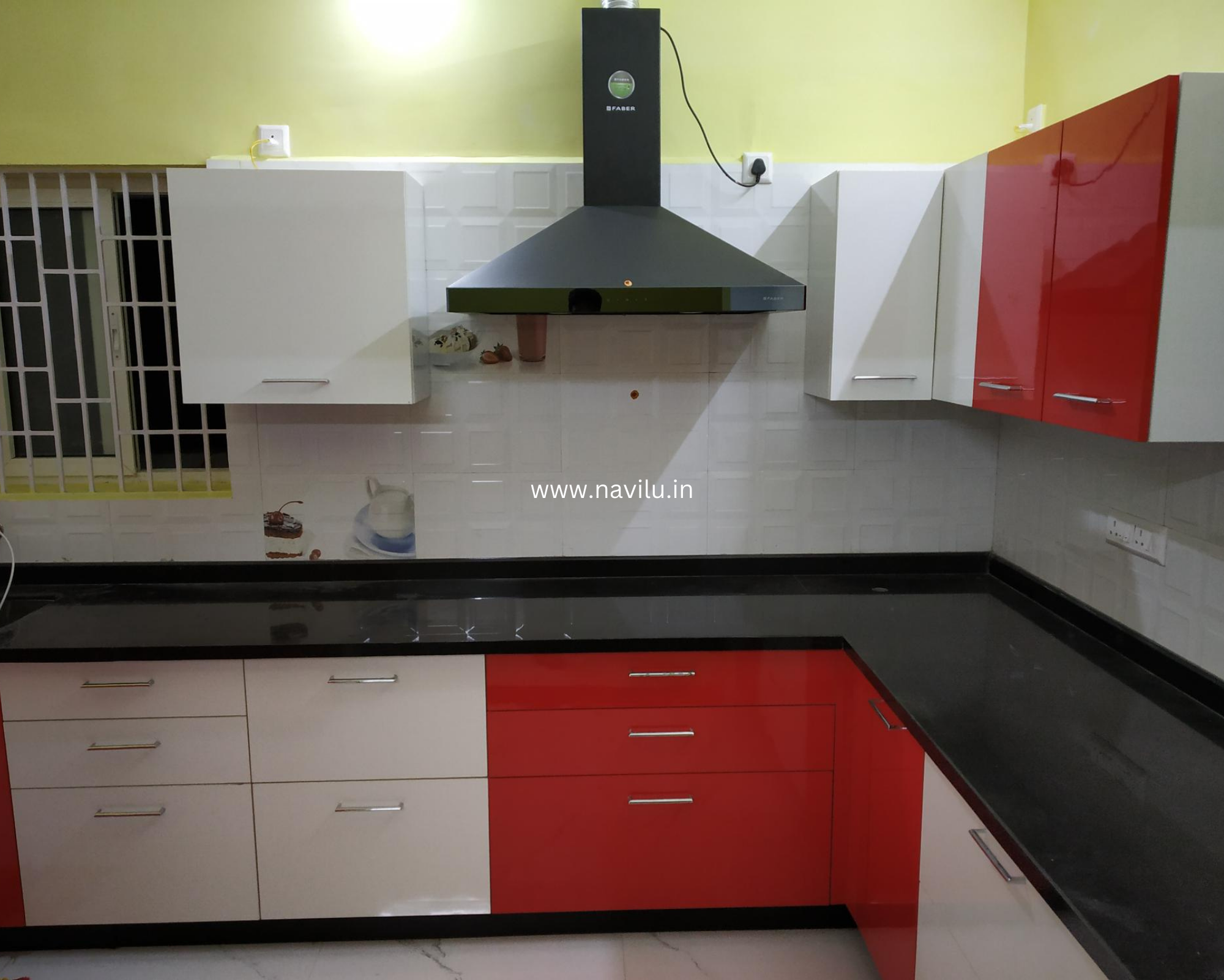 sleek-modular-kitchen-4.png